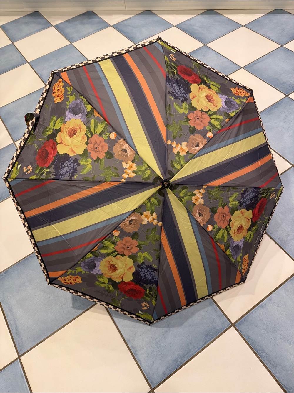 New MacKenzie-Childs Convent Garden Popup Travel Umbrella